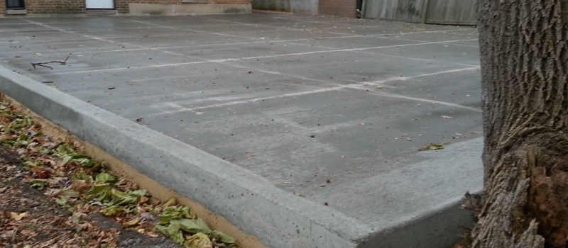 Concrete Patio (4) Concrete Patio (4)